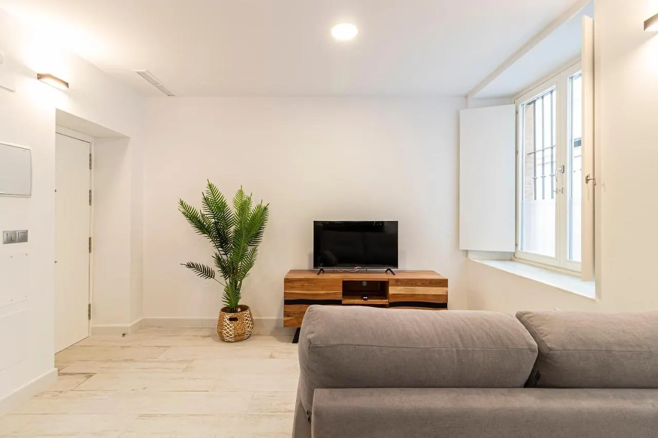 Allo Apartments San Roque Bajo A 加的斯